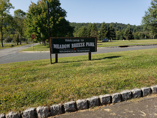 Meadow Breeze Kids Playground 20250727 042549 016