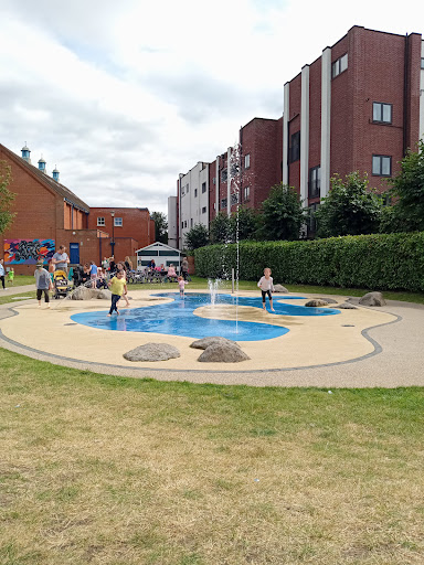 Memorial Gardens Play Area 20250808 180226 006