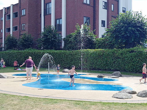 Memorial Gardens Play Area 20250808 180230 011