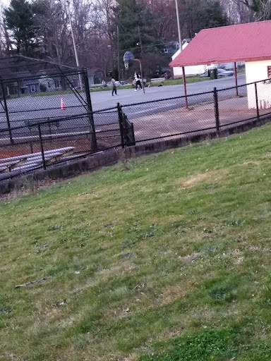 Montrose Heights Playground 20250727 000424 002