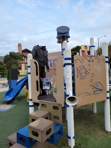 Moscone Park Playground 20250727 102338 006