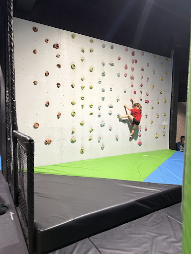 Off The Wall Kendall 20250726 163430 011