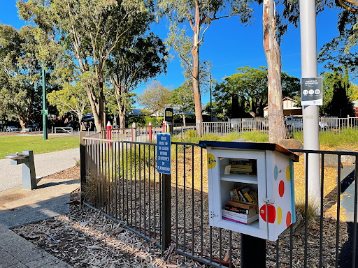 PENCIL SLIPPERY DIP   SWINGS OLD BURNSIDE TOY LIBRARY PLAYGROUND 20250824 014213 009