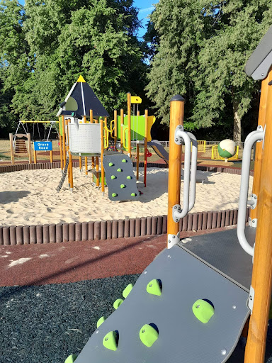 Parson s Close Recreation Ground 20250808 181656 008