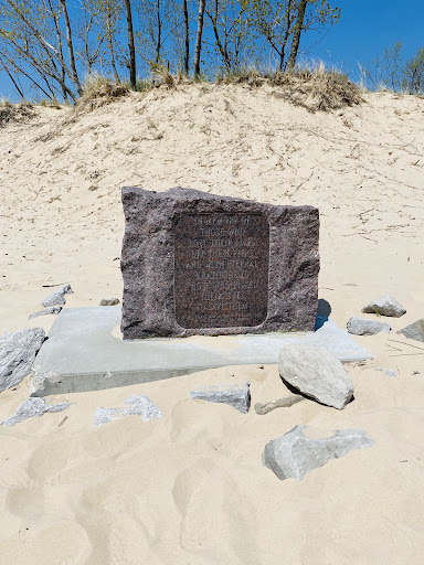 Pere Marquette Park 20250727 070756 004