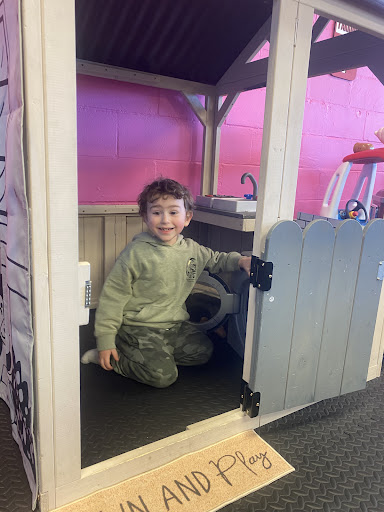 Piggys Playground 20250727 031149 011