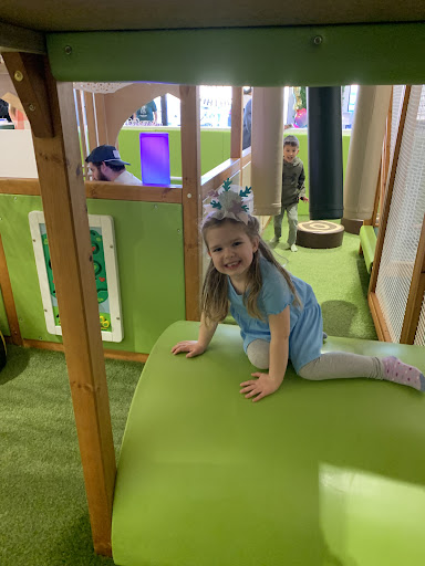 Playful Pines 20250727 040521 004