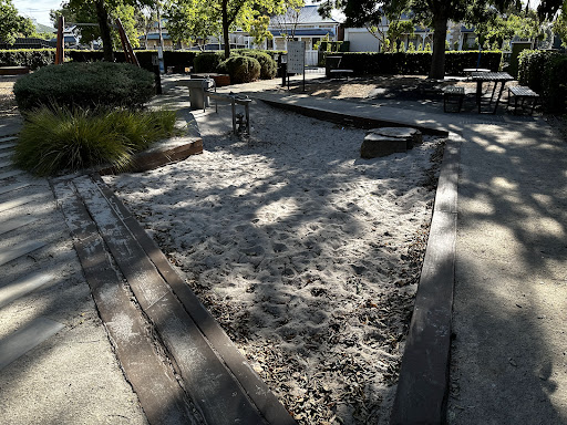 Playground 20250824 015220 004