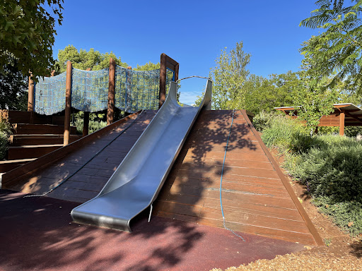 Playground 20250824 015223 008