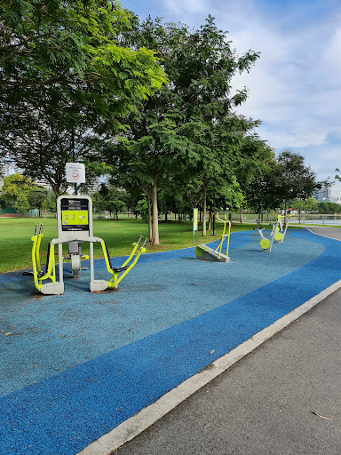 Rhu Cross Exercise Corner | Playground in Singapore ...