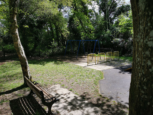 Selkirk Close Play Area 20250808 201950 007