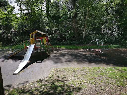 Selkirk Close Play Area 20250808 201952 010