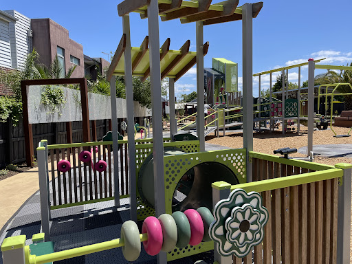 Service St Playground 20250824 034005 013