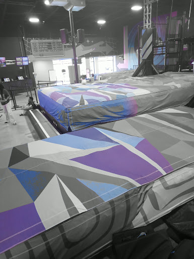 Sky Zone Trampoline Park 20250726 234422 012