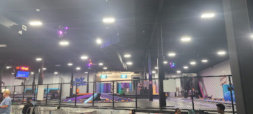 Sky Zone Trampoline Park 20250727 004839 002