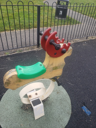 St Peter s Way Playground 20250808 182044 011