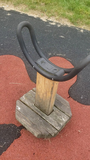 St Peter s Way Playground 20250808 182048 016