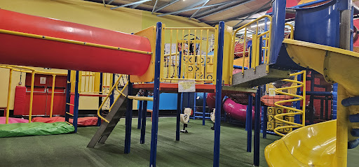 Tiny Tots Village indoor Playzone and Mrs M s cafe 20250808 165814 003