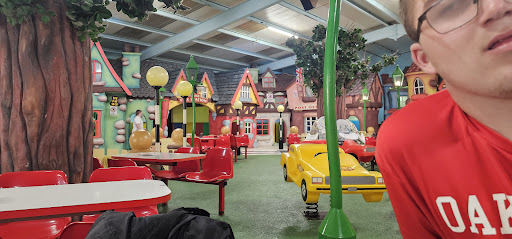 Tiny Tots Village indoor Playzone and Mrs M s cafe 20250808 165816 006