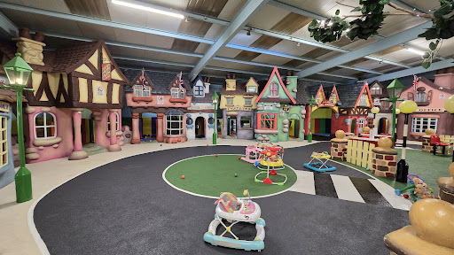Tiny Tots Village indoor Playzone and Mrs M s cafe 20250808 165821 012