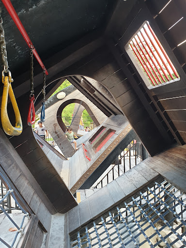 Tiong Bahru Park Playground 20250821 230558 010