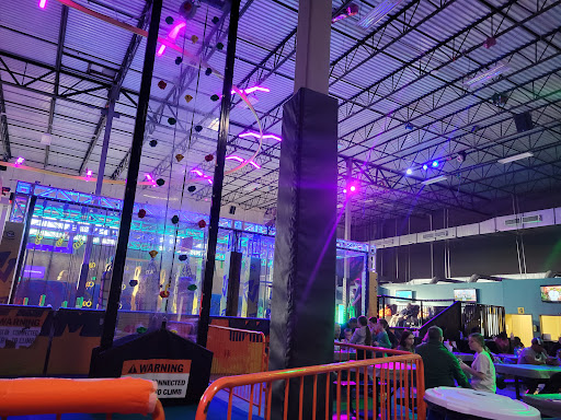 Urban Air Trampoline and Adventure Park 20250727 020326 020