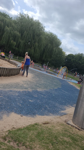 Victoria Park Playground 20250808 173443 003