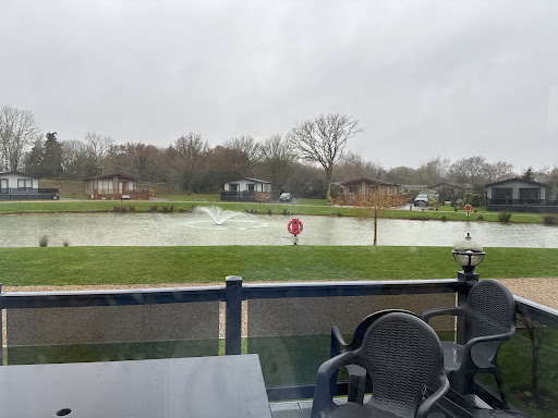 Yaxham Waters Holiday Park 20250808 172543 001